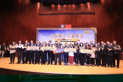 陳副市長攜手中市餐飲業者捍衛食安